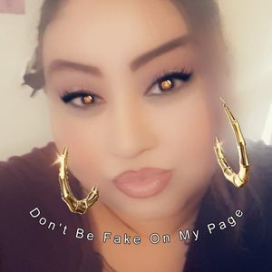 Meet your Posher, Iris